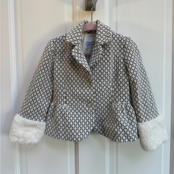 Janie and Jack Other - NWOT Janie & Jack 2T Black & White Girls Formal Suit Jacket with Faux Fur Sleeve
